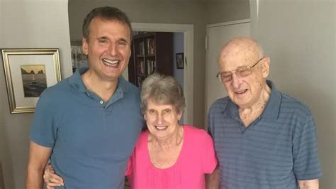 what episode does phil's mom die|Phil Rosenthal Mourns Parents Helen and Max With ‘Somebody .